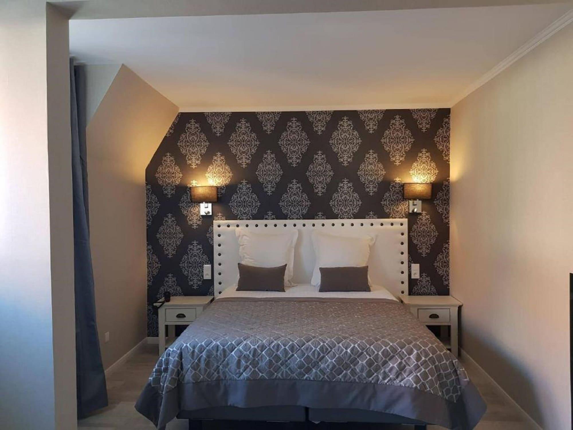 Le Trophee Boutique Hotel Spa- La Loggia Appart'Hotel Deauville Eksteriør bilde