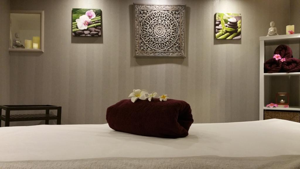 Le Trophee Boutique Hotel Spa- La Loggia Appart'Hotel Deauville Eksteriør bilde